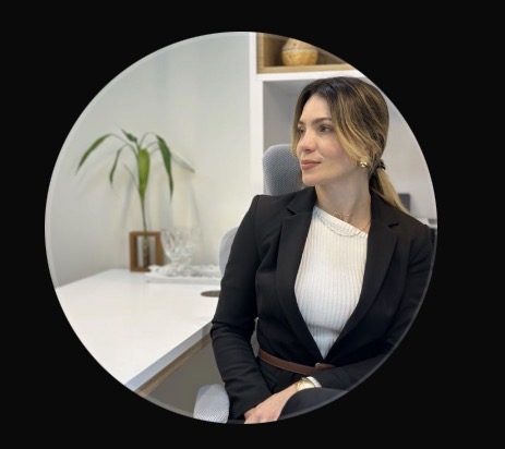 Marília Donanzam no consultório